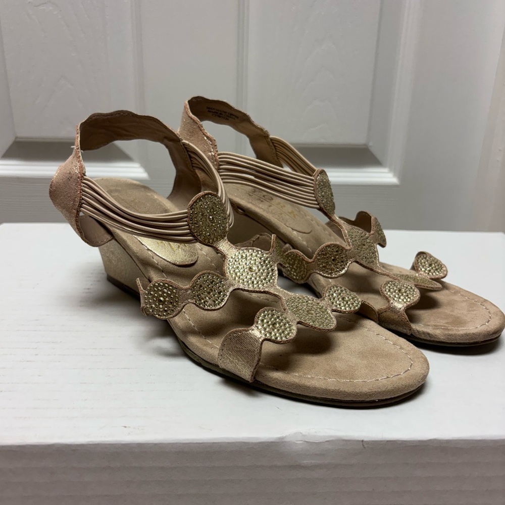 New York Transit Gold Rhinestone Wedge Sandals | Size 8